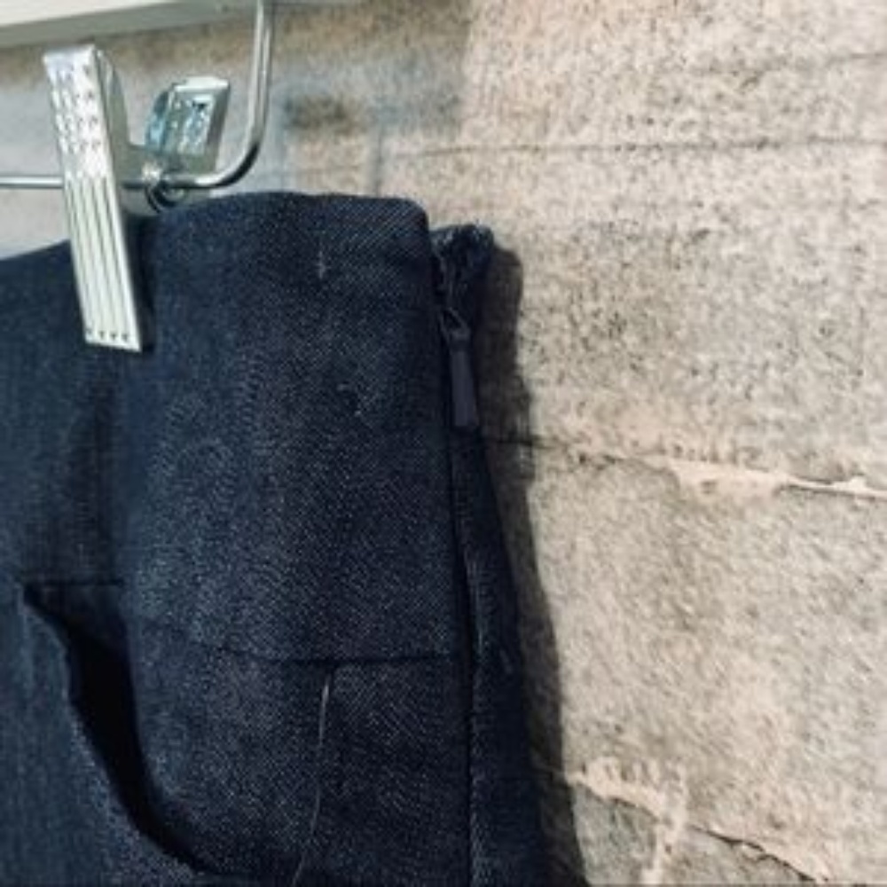Halogen Denim Stretch Pencil Skirt With Pockets - Picture 4 of 8